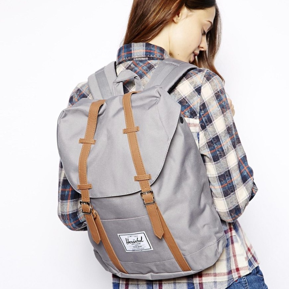 Herschel Retreat Mid-Volume Backpack Grey